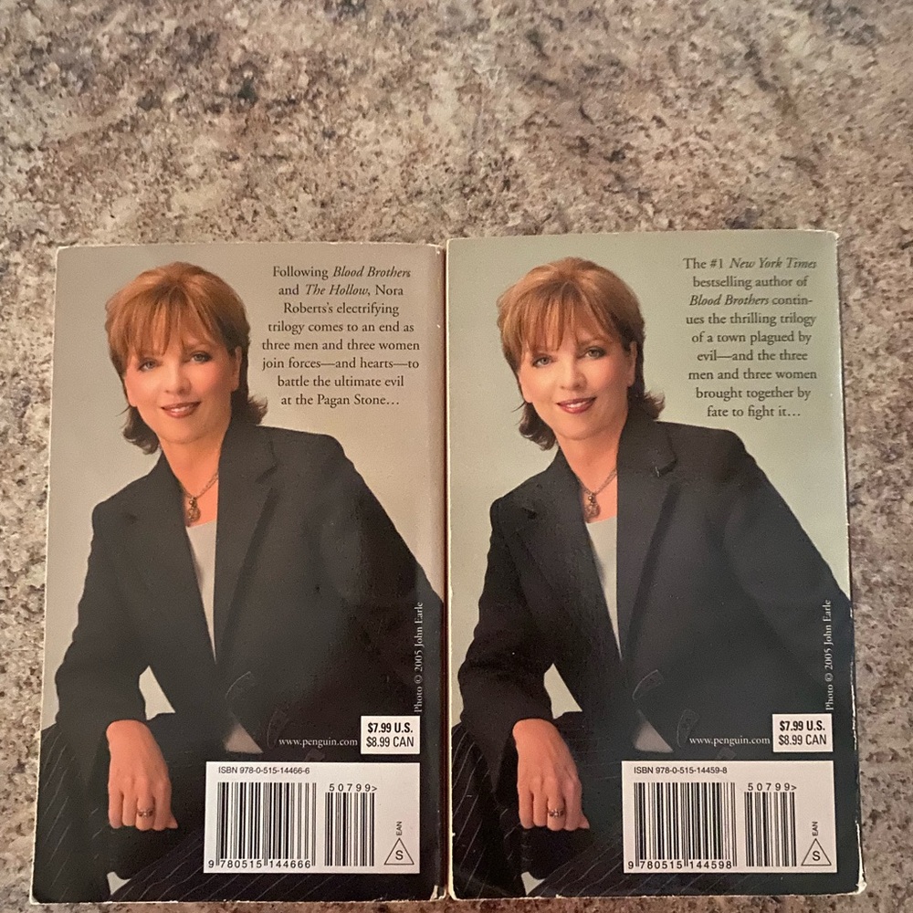 Nora Roberts Signs of Seven series paperbacks novels - Picture 3 of 3